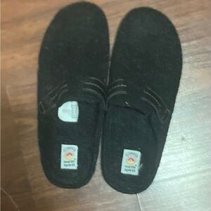 Clogs, woven ladies slides